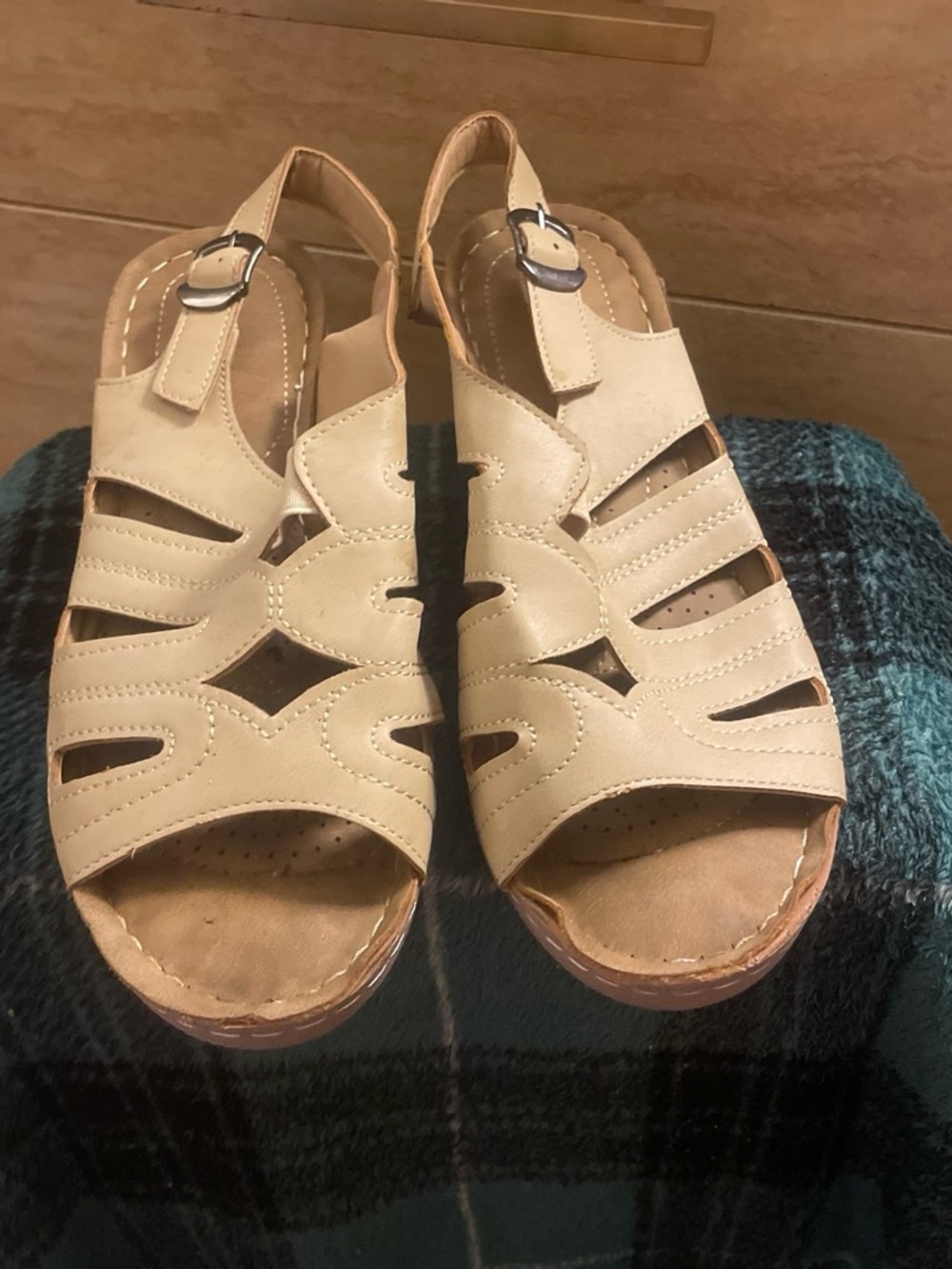 Comfort Cutout Slingback Wedge Sandals in Beige